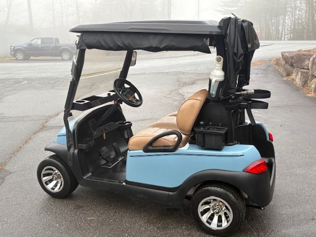 2017 Precedent 2 Passenger FLA - Image 4