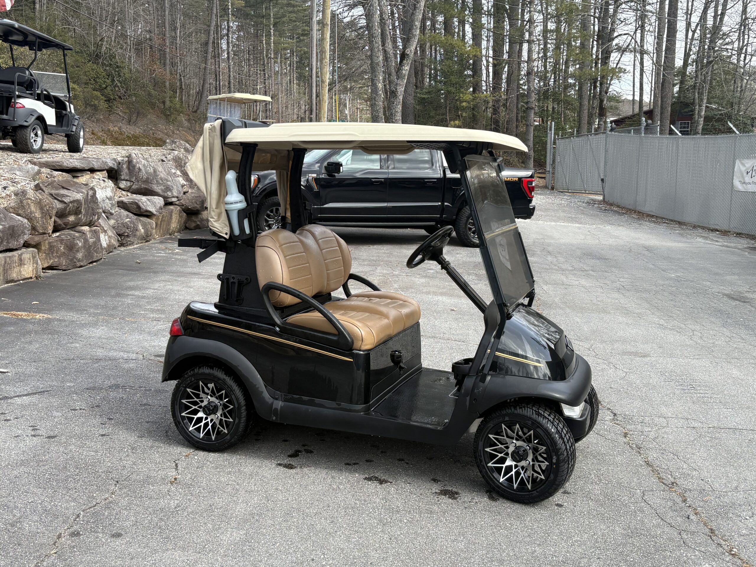 2017 Precedent 2 Passenger Lithium