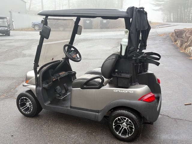 2018 Onward 2 Passenger FLA - Image 4